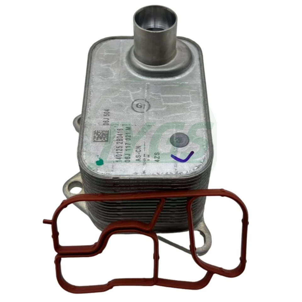 OEM Oil Cooler w Gakset 06J117021D For Audi A4 A5 VW CC 2.0T Foto 2 de 4