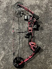 Mission Craze Il By Mathews Left Hand Pink Camo 13-70lb Weight 19-30"Draw Length