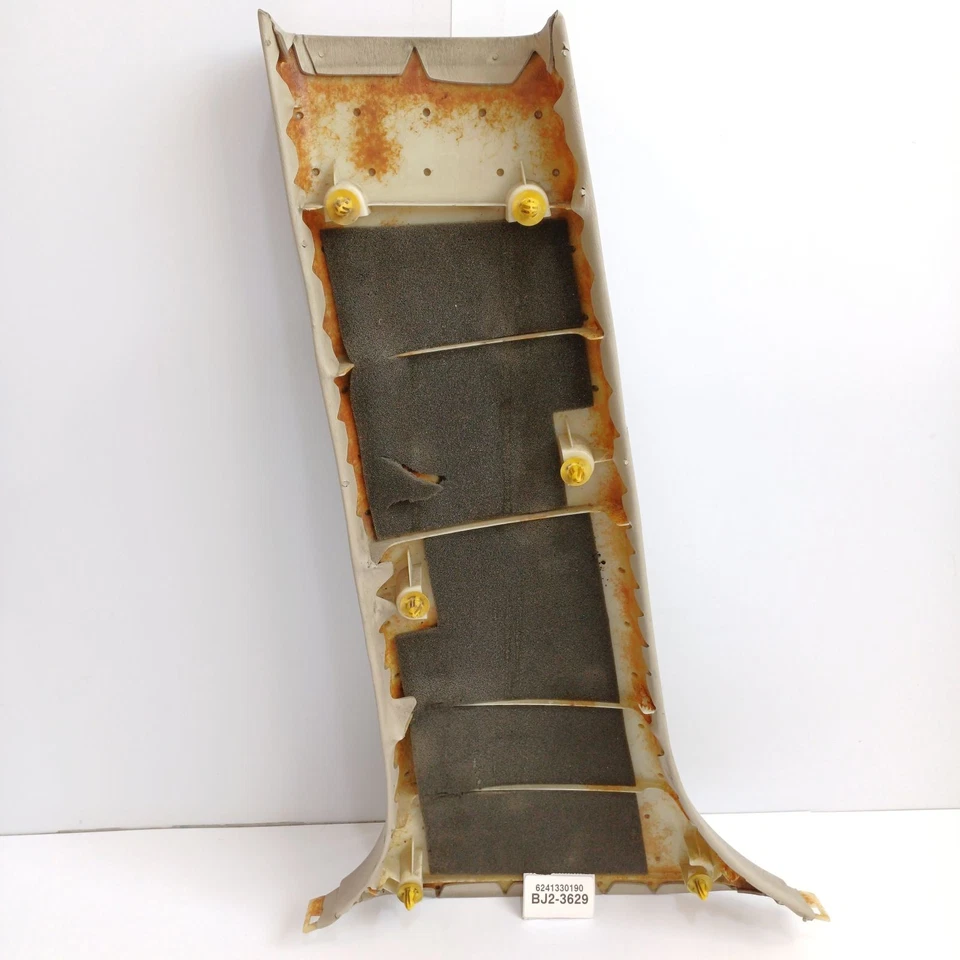 Lexus GS 400 1998-2005 pilar central moldura 6241330190 Foto 3 de 4