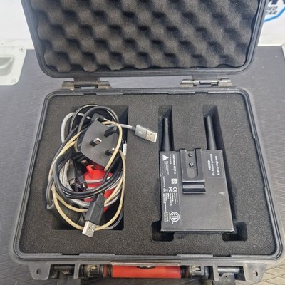 Astera AsteraBox ART7-U CRMX Wireless DMX tragbare batteriebetriebene Schnittstelle