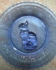 MOSSER VINTAGE SITTING CAT MILK BLUE ART GLASS PLATE, VERY NICE
