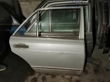 Mercedes W126 S KLASSE Tür HINTEN RECHTS Mercedes W126 S KLASSE Tür HINTEN RECHTS