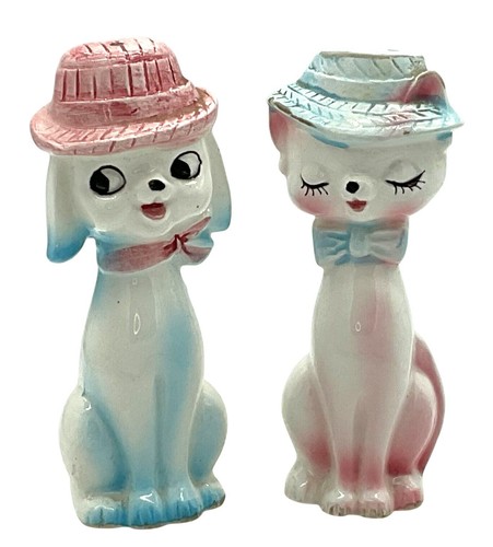 VINTAGE KITSCHY DOG & CAT SALT & PEPPER SHAKERS CERAMIC ANTHROPOMORPHIC RETRO