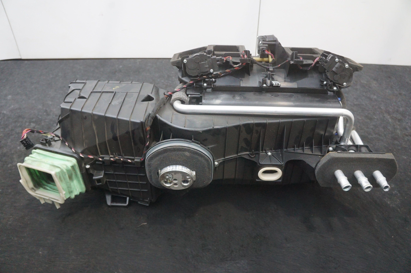 HVAC AC Heater Core Evaporator Box 9201774 Rolls Royce Ghost Series I 2009-2014