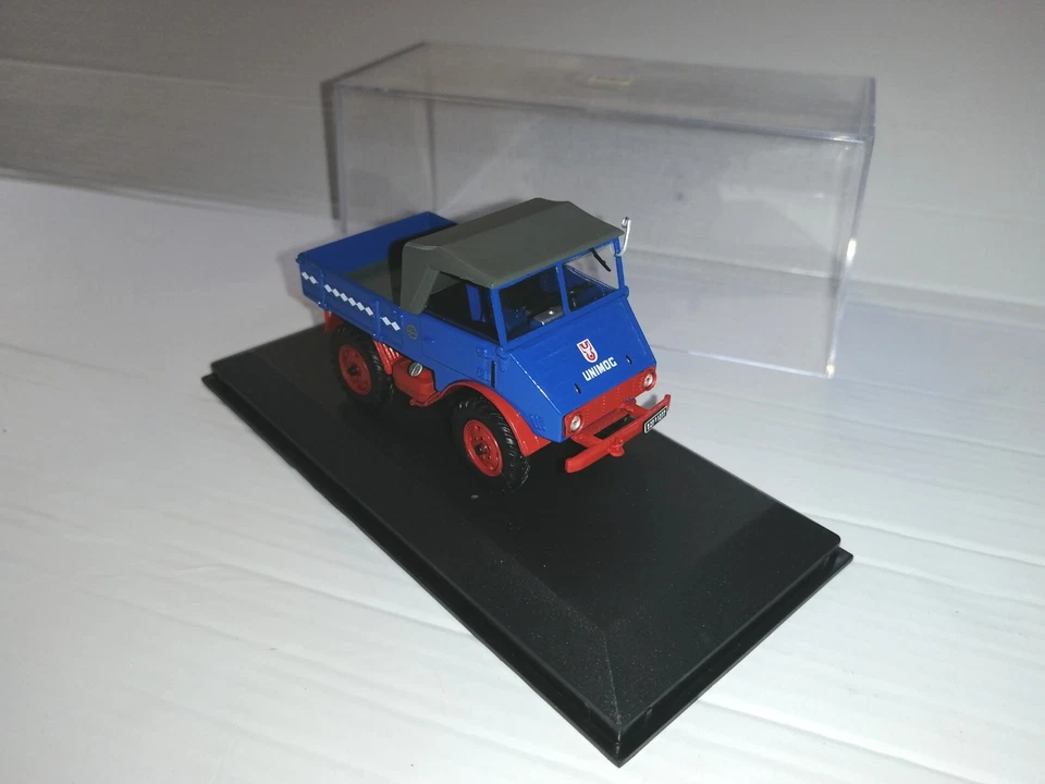 MERCEDES BENZ UNIMOG 2010 MINICHAMPS SCALA 1/43 - Immagine 2 di 3