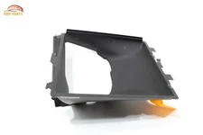 2015-2018 PORSCHE MACAN RIGHT SIDE INTERCOOLER FORWARD AIR DUCT GUIDE COVER OEM