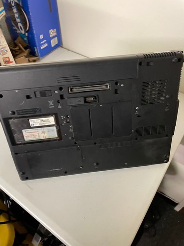 HP ELITEBOOK 8730W CORE 2 DUO - 4GB RAM 100GB HDD Win 10 Pro #605C - Picture 10 of 17