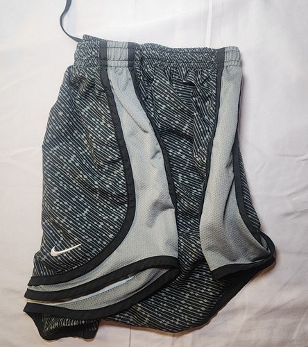 Girls Nike Dri Fit Tempo Black Shorts Size Small- NO Liner - Picture 7 of 7