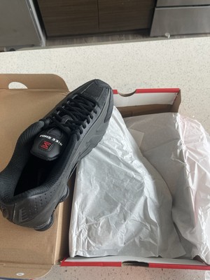 Size 9 - Nike Shox R4 2025 Triple Black