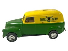 ERTL 1950 JOHN DEERE  CO Panel Van Delivery Diecast Coin Bank  