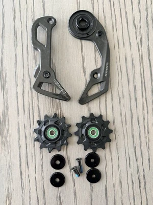 NIB Box Four 8-speed Rear Derailleur Wide Cage Black