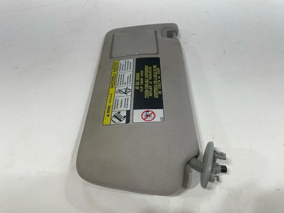 适用于 2016 - 2023 丰田 TACOMA LH 发球杆遮阳板带梳妆镜灰色原始设备制造商 — 第 2/4 张图片