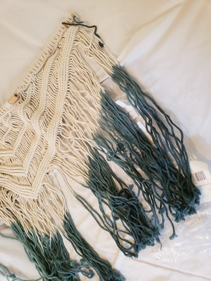 Chic Nest Macramé Wall Hanging. Boho Chic. Statement Piece! Artistic. Hand Craft - Image 3 of 4
