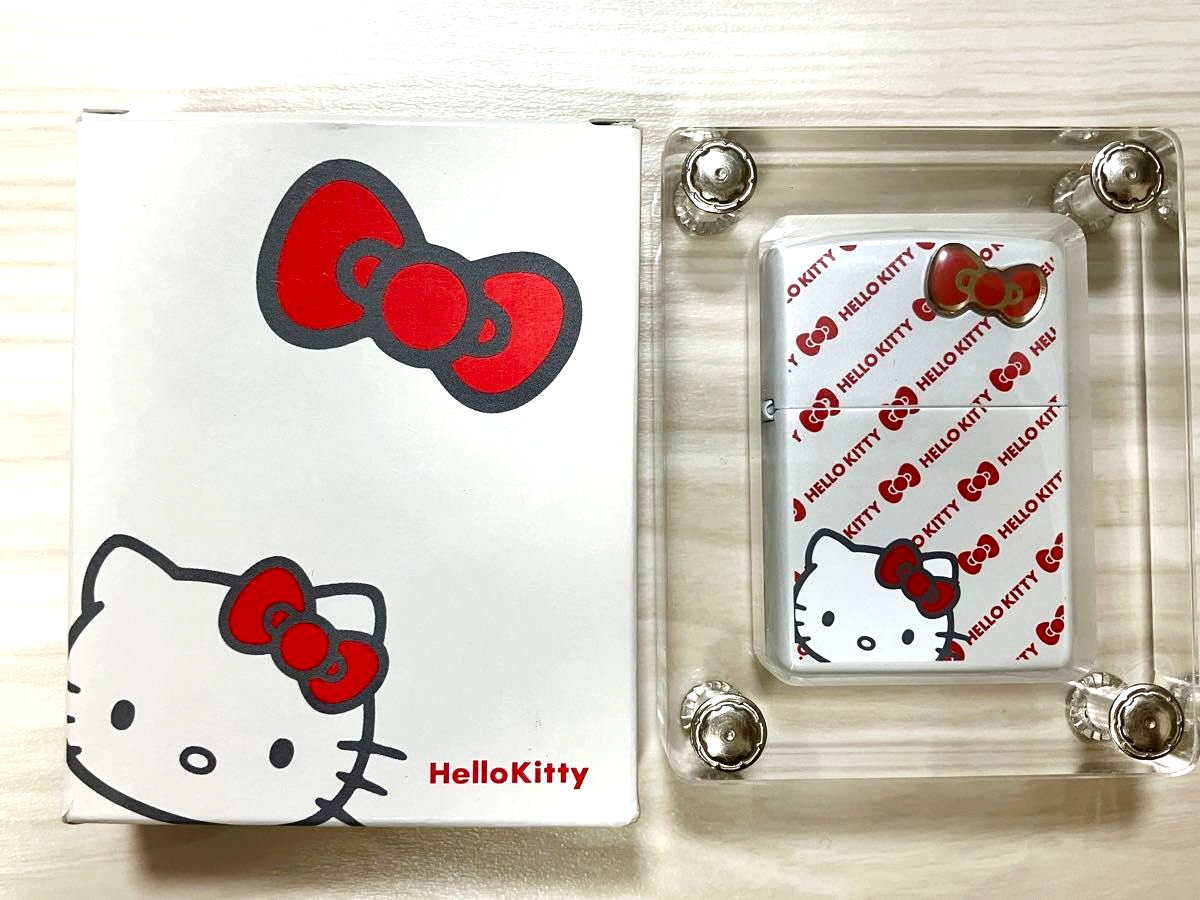 超希少　限定　未使用　ハローキティ　チャーミーキティ　Zippo　チャーム付き 超希少 限定 未使用 ハローキティ チャーミーキティ Zippo チャーム付き