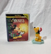 Mickey's Once Upon A Christmas "Pluto" 2000 McDonald's Happy Meal Figure