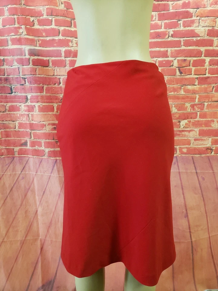 Chaiken Women Red polyester blend Lined Skirt Size 8 Side zipper (B2) - Image 2 of 4