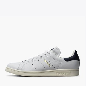 cq2870 adidas