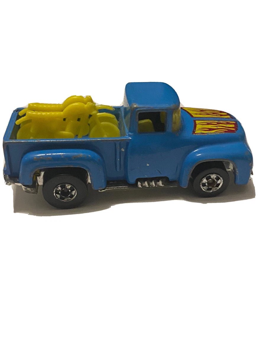 1973 hot wheels truck with motorcycles top