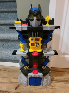 Fisher-Price Imaginext DC Super Friends Battle Bat Cave Toy - FKW12 | eBay