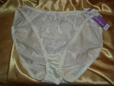 DOMINIQUE Sensationelles Glanz Nylon Spitzen Höschen Gr. L ivory Nylonslip Panty (G22)