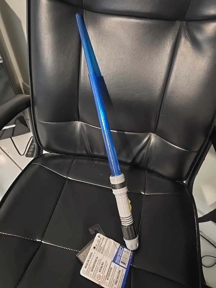 Star Wars Hasbro Azul Jedi Sable de Luz Juguete Iluminado Extensible Cosplay E2243 NUEVO Foto 2 de 4