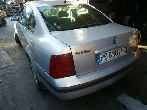 3A0941017 Faro Izquierdo para VOLKSWAGEN PASSAT BERLINA (3A2) GL 1997 522544 - Imagen 3 de 4