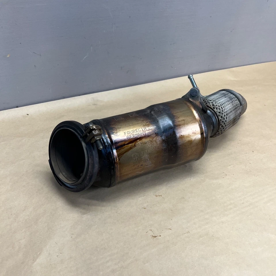 2012-2016 528i F10 F30 N20 TUBO DE ESCAPE CATALÍTICO DOWNPIPE OEM SCRAP - Imagem 2 de 4