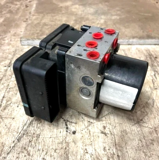 2008 Chrysler Town & Country ABS Anti Lock Brake Pump Assembly OEM Foto 2 de 4