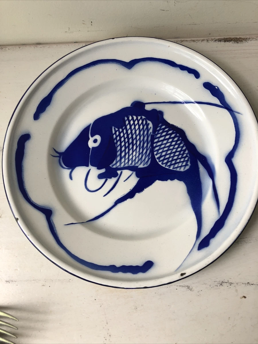 Blue and white metal dishes clearance
