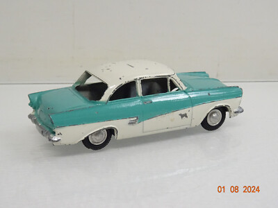 メルクリン　MARKLIN Ford Taunus 15M The Ford in Miniature – Taunus 12M and 15M 1952 – 1962 | MAR