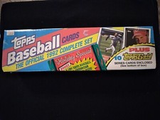 1992 TOPPS BASEBALL COMPLETE FACTORY SEALED  SET 1-792 Plus 10 Topps GOLD