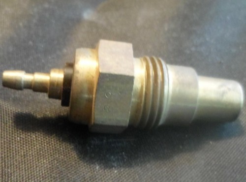 NORS Temperature Sender Sending Unit Switch fits various 1971 1972 73 74 Toyota - Picture 3 of 5