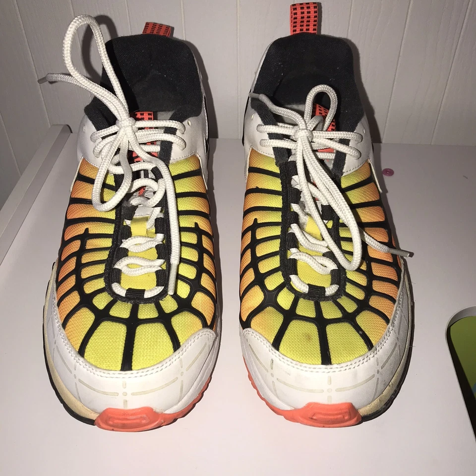 ZAPATOS DEPORTIVOS NIKE AIR MAX 120 HYPER NARANJA para hombre 10,5 muy buen estado Foto 2 de 4