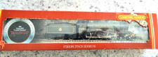 Hornby OO Gauge R060 BR Class B17 4-6-0 Leeds United #61656 Green NEW Boxed