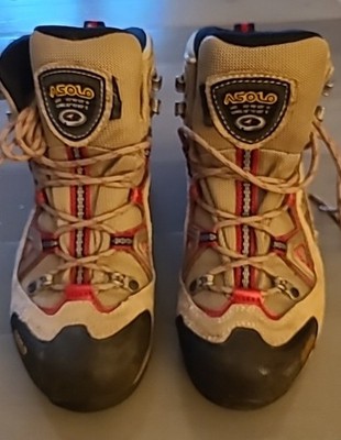 Asolo Fugitive Gore-Tex Hiking Boots Women's Size 6