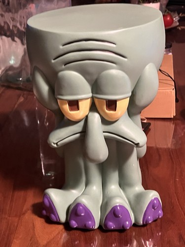 SQUIDWARD SPONGEBOB STOOL - Picture 3 of 5
