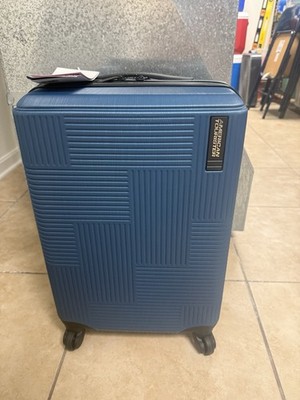 American Tourister Stratum XLT Expandable Hardside Blue Spruce