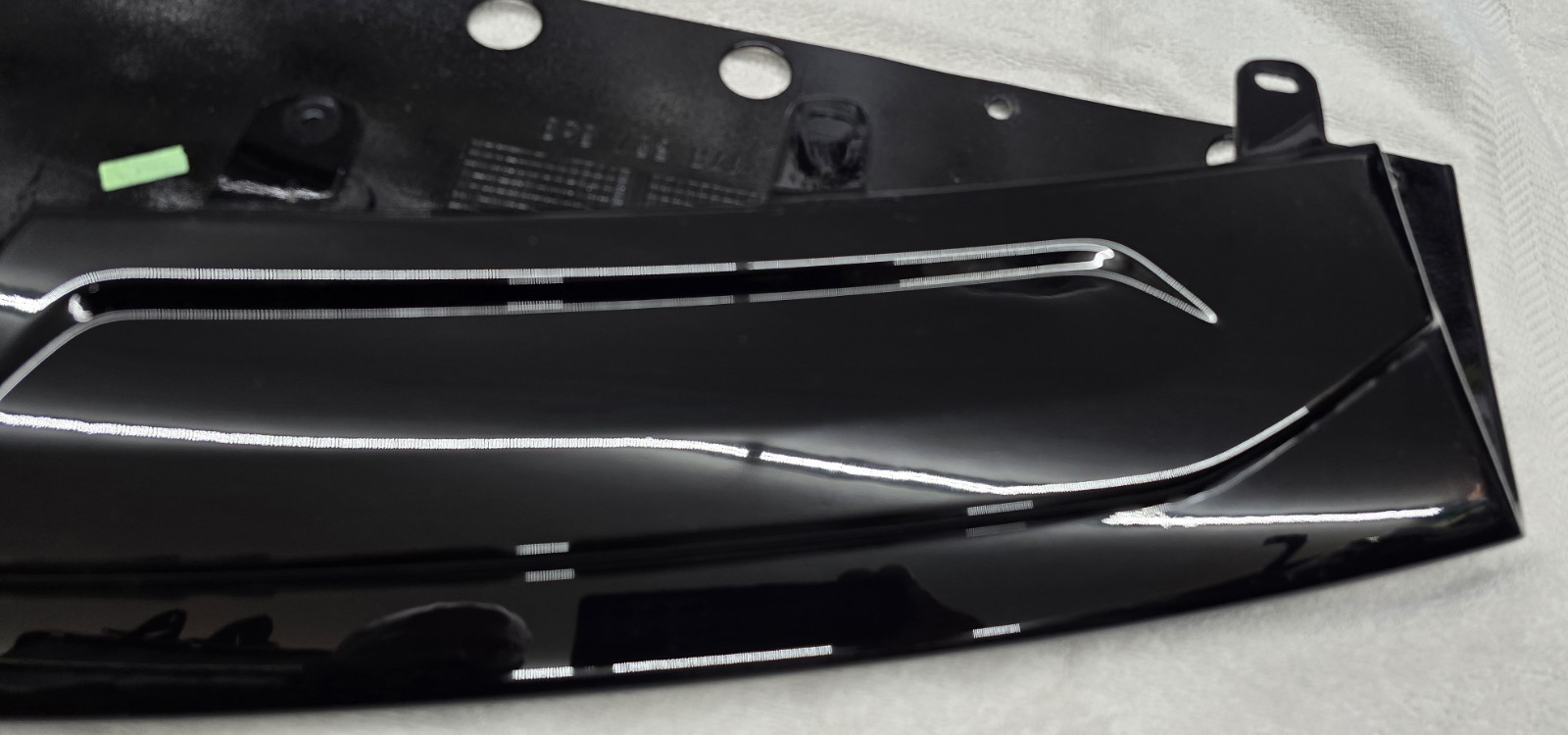 Lamborghini Revuelto Front Bumper Spoiler Lower Diffuser Lip 47B807081GRU Center