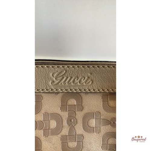 Authentische Gucci Handtasche taupe Horsebit geprägtes Leder Medium Beuteltasche 289716 - Bild 2 von 13
