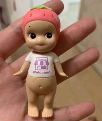 Welcome - Sonny Angel Seoul Strawberry Series Mini Figure