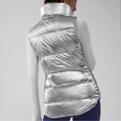Athleta XXS Silver Puffer Full Zip Pockets DOWNTOWN Metallic Athleta XXS Silver Puffer Full Zip Pockets DOWNTOWN Metallic