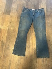 Levi Strauss Signature Woman  s Blue Denim Jeans Women's Size 12 M Pre-Owned
