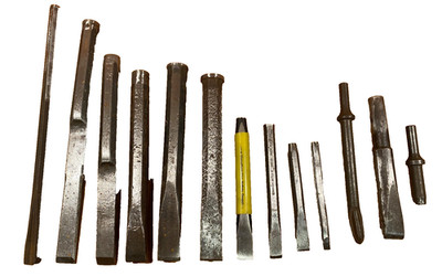 Vintage 16-Piece Unbranded Heavy-Duty Chisel/Hammer Drill Set,  3-1/2'' to 12''