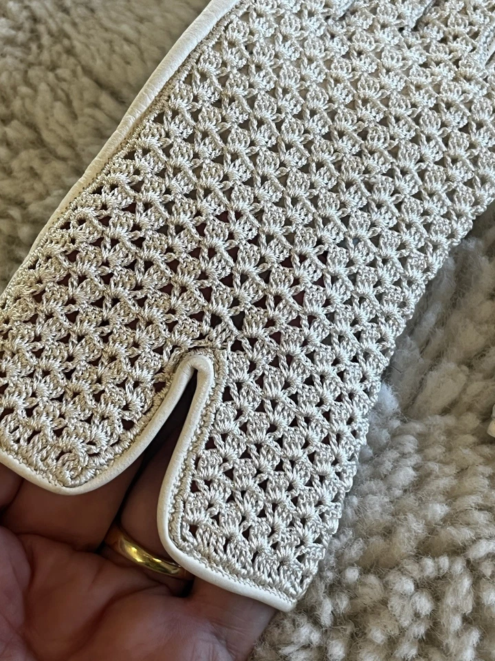 Винтажные вязаные крючком бежевые и кремовые кожаные перчатки для вождения для детей. Размер 6,5. - Изображение 4 из 4