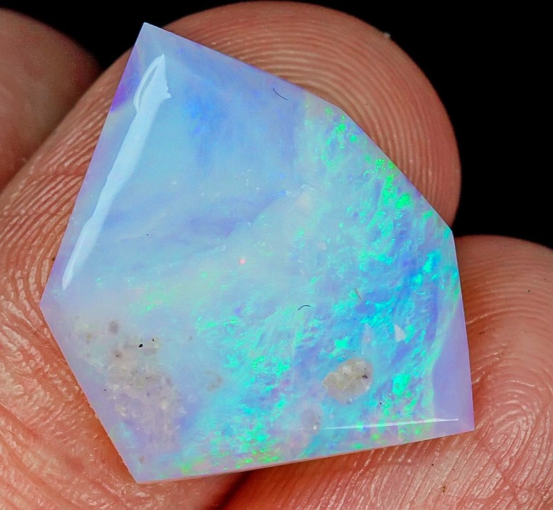 4Ct Natural Australian Opal Facet Cut YONQ101