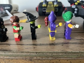 Lego Batman Movie Ultimate Batmobile Set Used Mostly Complete