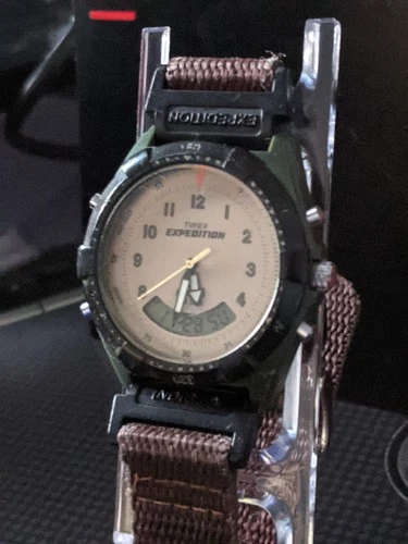Vintage Timex Expedition Indiglo WR 50M Water Resistant Watch NO RESERVE!