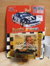 Racing Champions NASCAR 1/64 diecast 6 Valvoline Mark Martin 1995 Ford NIP