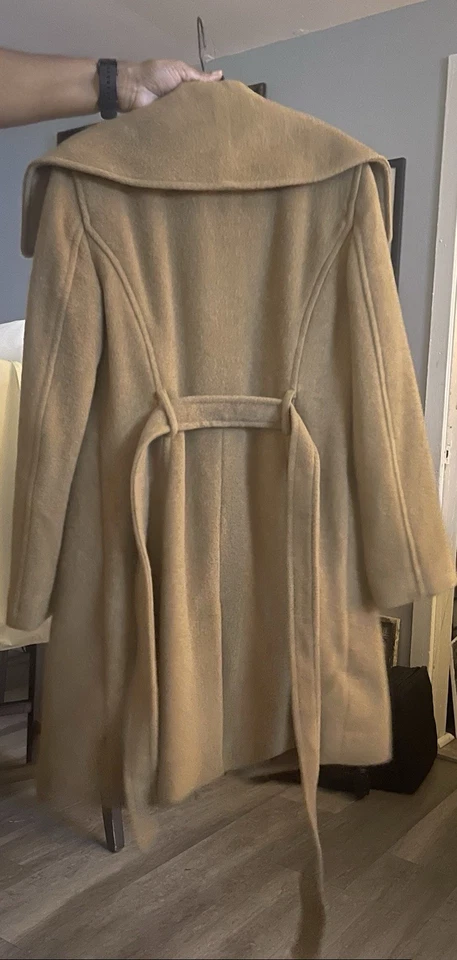 Abrigo Coach Camel mezcla lana. Talla mediana. Nuevo con etiquetas nunca usado en bolsa Foto 3 de 4