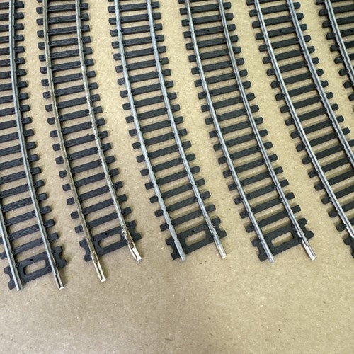 Bachmann HO Scale R 18’’ 30 Degrees Curved Model Train Track 11 Pieces - Picture 5 of 13
